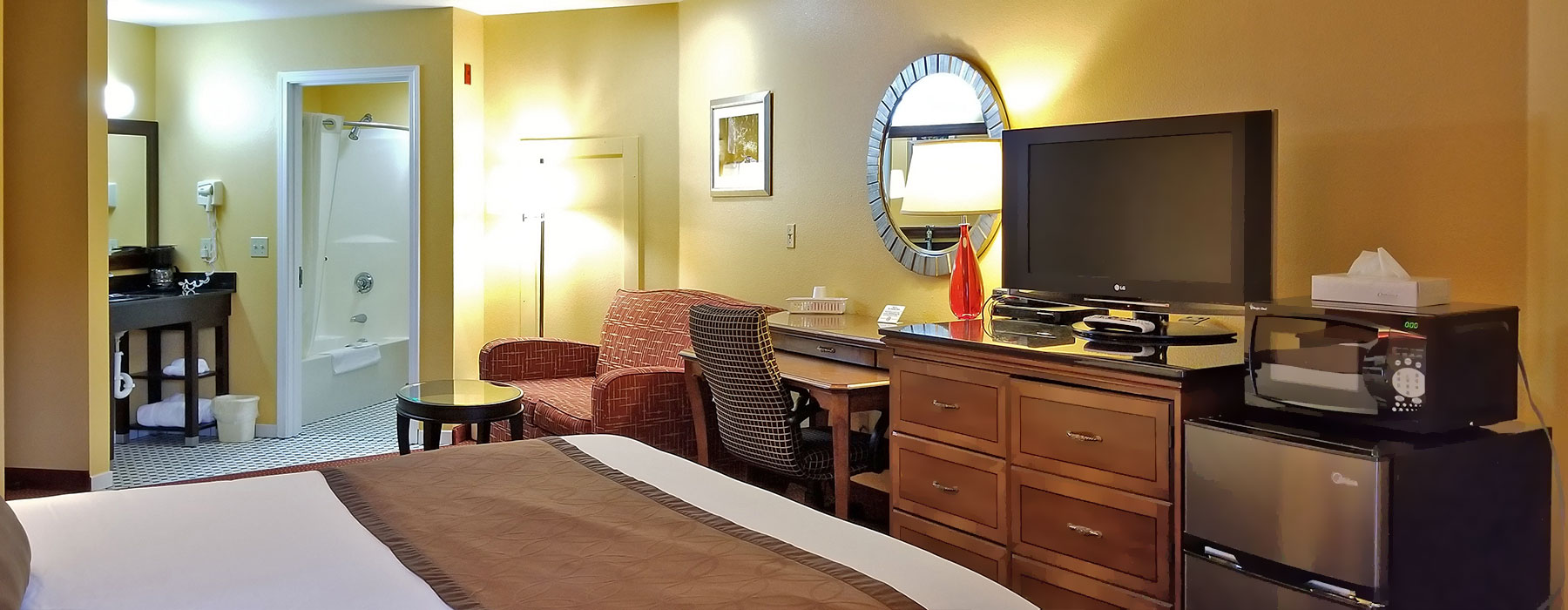 Dew Drop Guestroom and bath