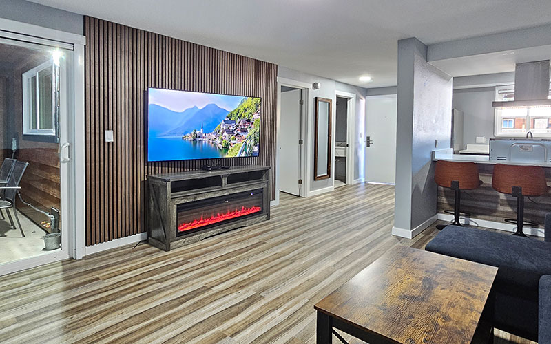 1 bed king suite greatroom