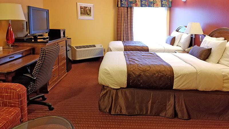 2 Deluxe Bed Motel Room