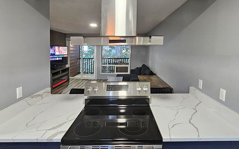 2 bed suite kitchen stove