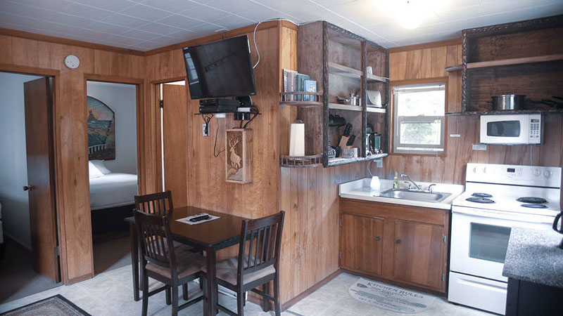 River Cabin 2 bedroom with kitchen