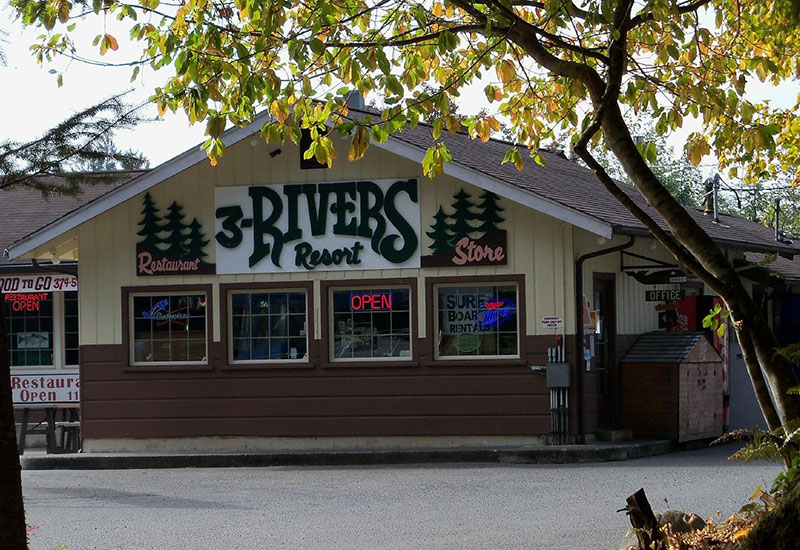three rivers resort sign